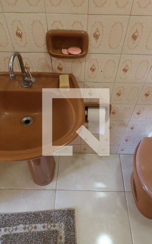 Casa à venda com 100m², 3 quartos e 1 vagaBanheiro