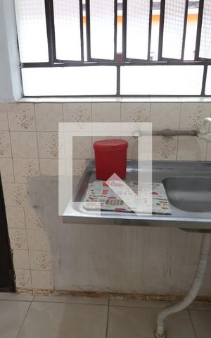 Casa à venda com 100m², 3 quartos e 1 vagaÁrea de Serviço