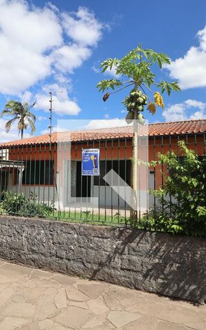 Casa à venda com 100m², 3 quartos e 1 vagaFachada