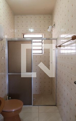 Casa à venda com 100m², 3 quartos e 1 vagaBanheiro