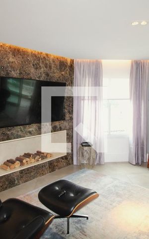 Apartamento à venda com 198m², 3 quartos e 6 vagasSala / Cozinha
