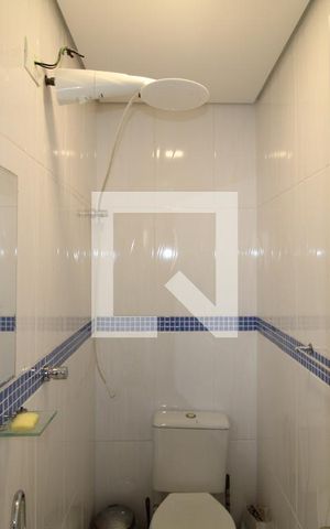 Apartamento à venda com 198m², 3 quartos e 6 vagasBanheiro 2