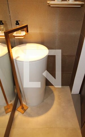 Apartamento à venda com 198m², 3 quartos e 6 vagasLavabo