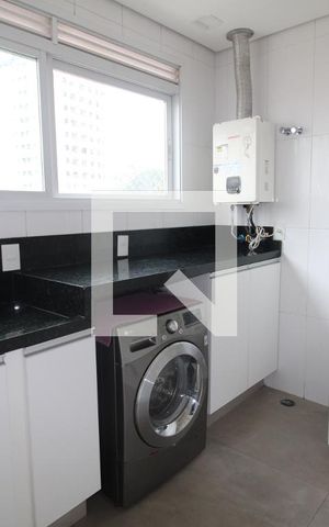 Apartamento à venda com 198m², 3 quartos e 6 vagasÁrea de Serviço