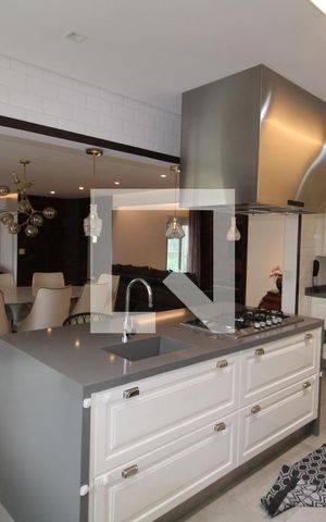 Apartamento à venda com 198m², 3 quartos e 6 vagasSala / Cozinha