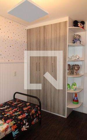 Apartamento à venda com 198m², 3 quartos e 6 vagasQuarto 1