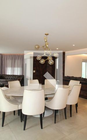 Apartamento à venda com 198m², 3 quartos e 6 vagasSala / Cozinha