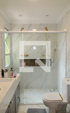 Apartamento à venda com 198m², 3 quartos e 6 vagasQuarto 3 - Banheiro