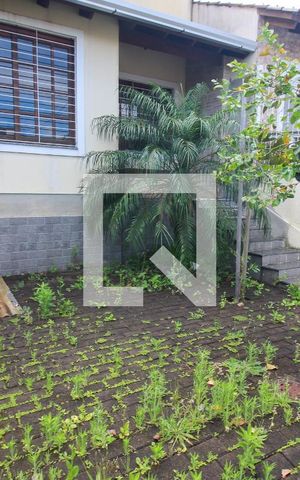 Casa à venda com 117m², 3 quartos e 2 vagas Casa à venda com 117m², 3 quartos e 2 vagasGaragem