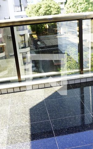 Apartamento à venda com 239m², 5 quartos e 3 vagasVaranda - Sala