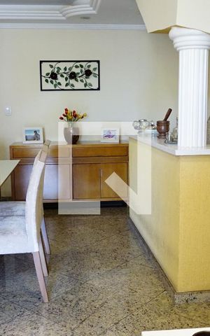 Apartamento à venda com 239m², 5 quartos e 3 vagasSala