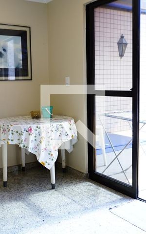 Apartamento à venda com 239m², 5 quartos e 3 vagasHall