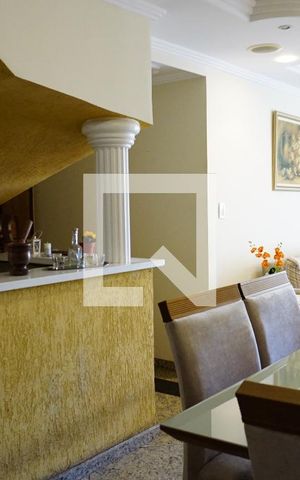 Apartamento à venda com 239m², 5 quartos e 3 vagasSala