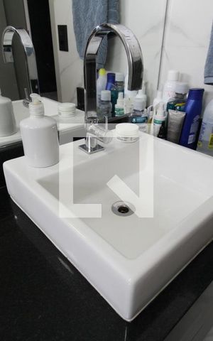 Apartamento à venda com 120m², 3 quartos e 2 vagasBanheiro suíte