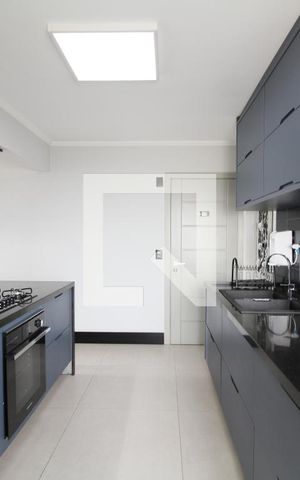 Apartamento à venda com 120m², 3 quartos e 2 vagasCozinha 