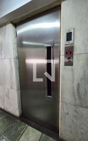 Apartamento à venda com 85m², 3 quartos e 1 vaga Apartamento à venda com 85m², 3 quartos e 1 vagaElevador