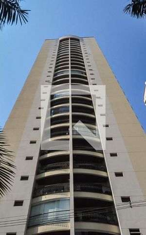 Apartamento à venda com 110m², 3 quartos e 2 vagas Apartamento à venda com 110m², 3 quartos e 2 vagasFachada