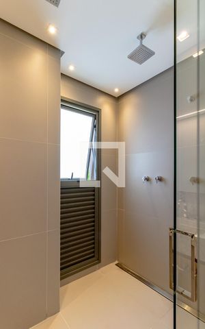 Apartamento à venda com 162m², 2 quartos e 2 vagas Apartamento à venda com 162m², 2 quartos e 2 vagasBanheiro do Quarto 1