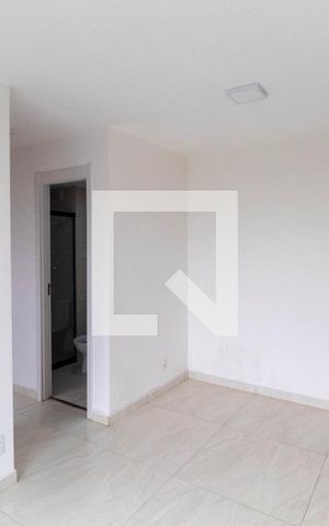 Apartamento para alugar com 41m², 2 quartos e sem vaga Apartamento para alugar com 41m², 2 quartos e sem vagaSala