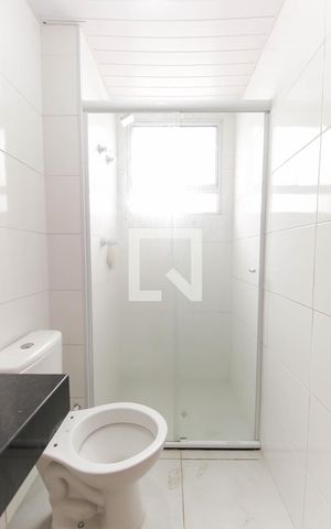 Apartamento à venda com 44m², 2 quartos e 1 vaga Apartamento à venda com 44m², 2 quartos e 1 vagaBanheiro