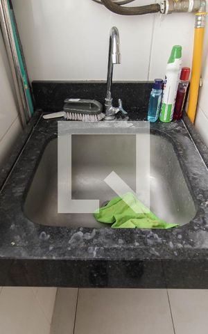 Apartamento à venda com 44m², 2 quartos e 1 vaga Apartamento à venda com 44m², 2 quartos e 1 vagaÁrea de Serviço