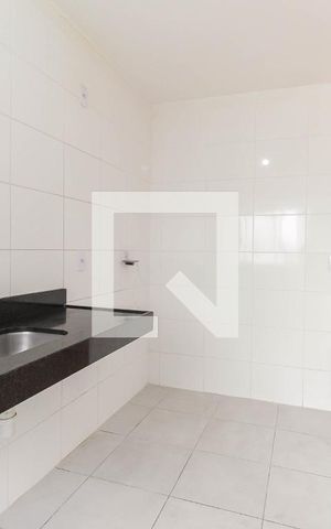 Apartamento à venda com 44m², 2 quartos e 1 vaga Apartamento à venda com 44m², 2 quartos e 1 vagaCozinha