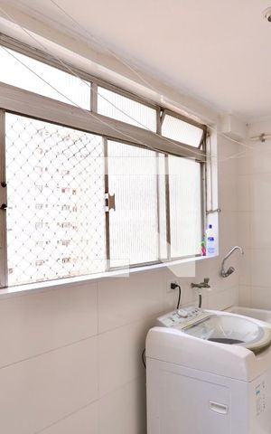 Apartamento à venda com 72m², 3 quartos e 1 vaga Apartamento à venda com 72m², 3 quartos e 1 vagaLavanderia