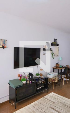 Apartamento à venda com 72m², 3 quartos e 1 vaga Apartamento à venda com 72m², 3 quartos e 1 vagaSala