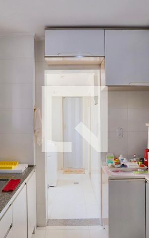 Apartamento à venda com 72m², 3 quartos e 1 vaga Apartamento à venda com 72m², 3 quartos e 1 vagaCozinha