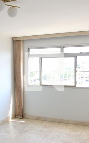 Apartamento para alugar com 68m², 3 quartos e 1 vagaSala