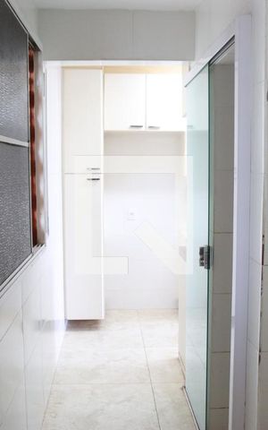 Apartamento para alugar com 68m², 3 quartos e 1 vagaÁrea de Serviço