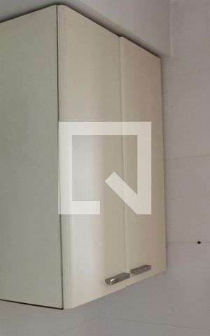 Apartamento para alugar com 68m², 3 quartos e 1 vagaÁrea de Serviço