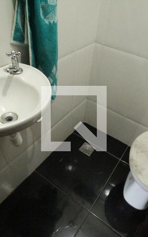 Casa à venda com 253m², 4 quartos e 1 vagaBanheiro