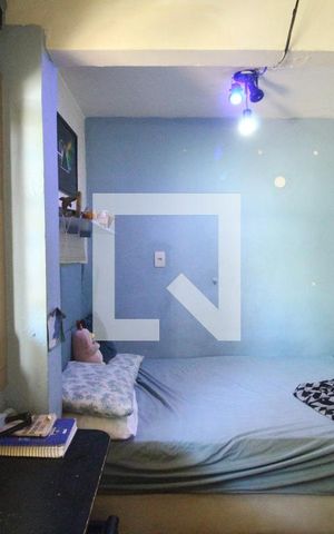 Casa à venda com 253m², 4 quartos e 1 vagaSuíte