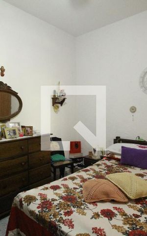 Casa à venda com 253m², 4 quartos e 1 vagaQuarto 1