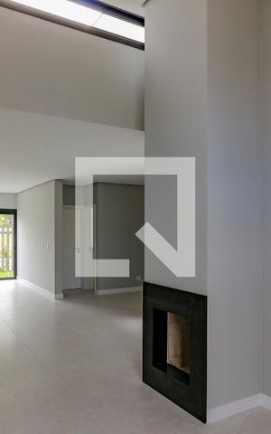 Casa de condomínio à venda com 95m², 3 quartos e 2 vagas Casa de condomínio à venda com 95m², 3 quartos e 2 vagasSala