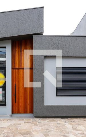 Casa de condomínio à venda com 95m², 3 quartos e 2 vagas Casa de condomínio à venda com 95m², 3 quartos e 2 vagasFachada