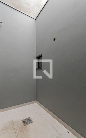 Casa de condomínio à venda com 95m², 3 quartos e 2 vagas Casa de condomínio à venda com 95m², 3 quartos e 2 vagasÁrea externa