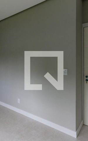 Casa de condomínio à venda com 95m², 3 quartos e 2 vagas Casa de condomínio à venda com 95m², 3 quartos e 2 vagasQuarto