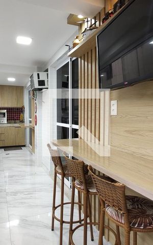 Apartamento à venda com 97m², 3 quartos e 1 vaga Apartamento à venda com 97m², 3 quartos e 1 vagaVaranda