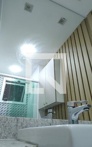 Apartamento à venda com 97m², 3 quartos e 1 vaga Apartamento à venda com 97m², 3 quartos e 1 vagaBanheiro da Suíte