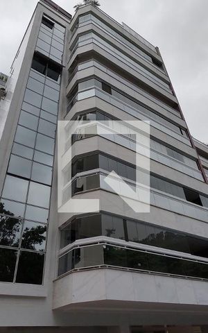 Apartamento à venda com 97m², 3 quartos e 1 vaga Apartamento à venda com 97m², 3 quartos e 1 vagaFachada do Prédio