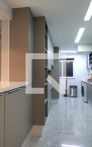 Apartamento à venda com 97m², 3 quartos e 1 vaga Apartamento à venda com 97m², 3 quartos e 1 vagaCozinha - Armários