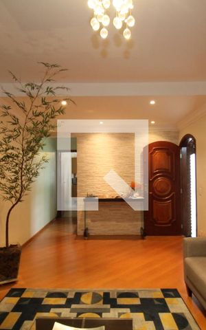 Casa à venda com 118m², 3 quartos e 2 vagasSala