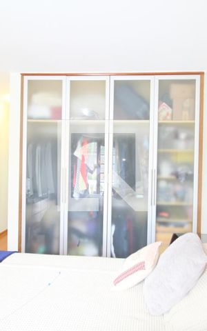 Casa à venda com 118m², 3 quartos e 2 vagasSuíte