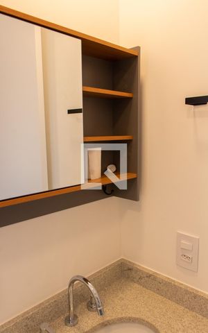 Apartamento à venda com 42m², 1 quarto e 1 vaga Apartamento à venda com 42m², 1 quarto e 1 vagaBANHEIRO DA SUITE