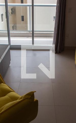 Apartamento à venda com 42m², 1 quarto e 1 vaga Apartamento à venda com 42m², 1 quarto e 1 vagaSALA