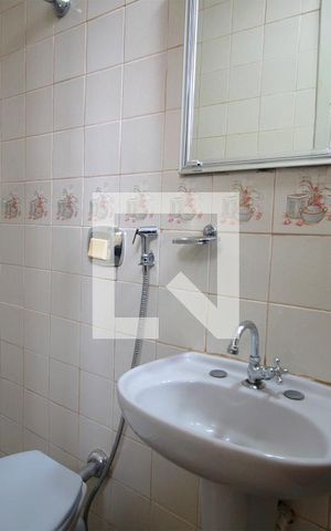 Apartamento para alugar com 90m², 3 quartos e 2 vagasBanheiro de serviço