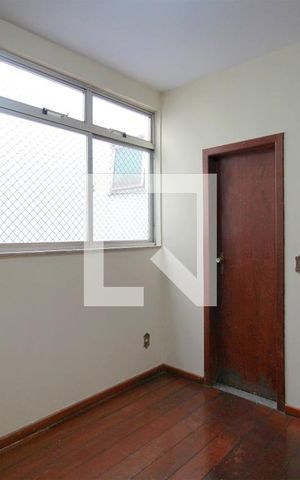 Apartamento para alugar com 90m², 3 quartos e 2 vagasCopa