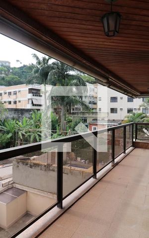 Apartamento à venda com 135m², 3 quartos e 2 vagasVaranda